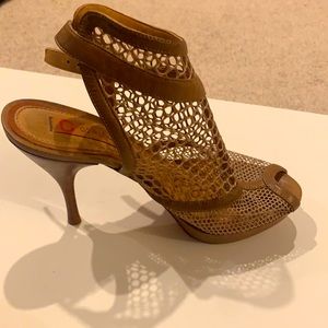 Luxury Leather ankle pumps NWT